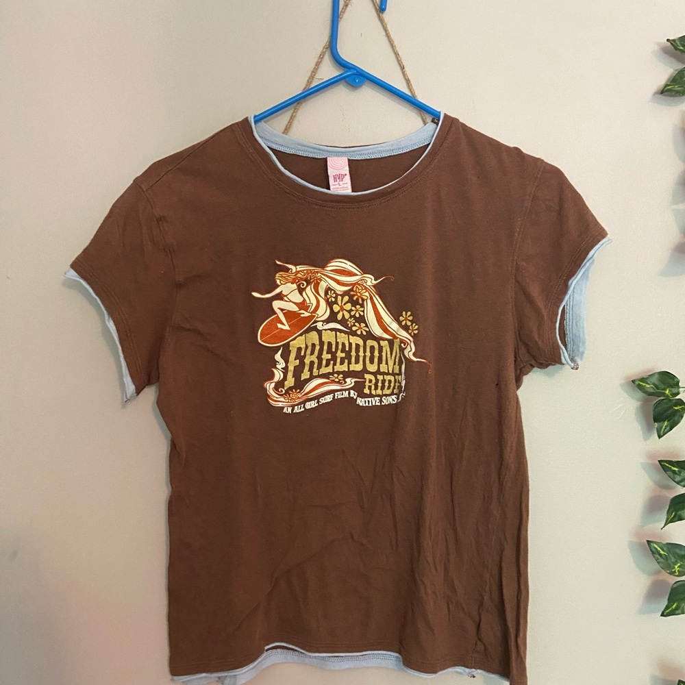 2000s y2k baby tee